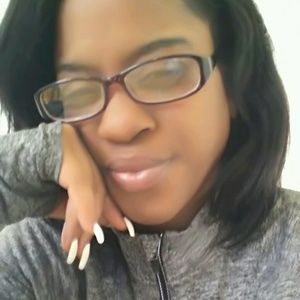 Meet your Posher, Damicka